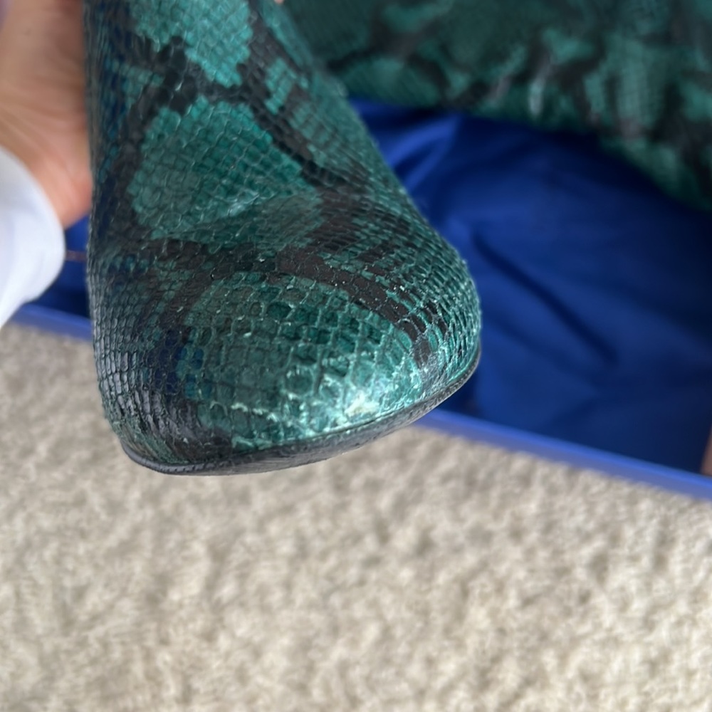 Stuart Weitzman Fifer 80 Emerald Boot - image 8